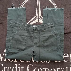 Women’s Forever 21 Green Cargo Pants